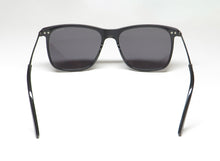 Load image into Gallery viewer, Police Spl572n Sunglasses
