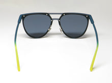 Load image into Gallery viewer, Police Spl586 Sunglasses
