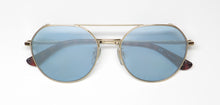 Load image into Gallery viewer, Police Spl636n Sunglasses
