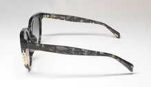 Load image into Gallery viewer, Police Spld34 Sunglasses
