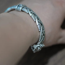 Load image into Gallery viewer, Viking Wolf Bracelet
