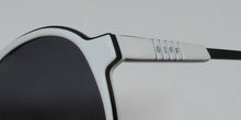 Load image into Gallery viewer, Diff Stormtrooper Star Wars Sunglasses
