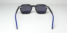 Load image into Gallery viewer, Woow Super Dancer 1 Sunglasses
