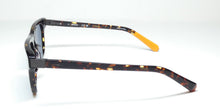 Load image into Gallery viewer, Flexon Shinola 1502s Sunglasses
