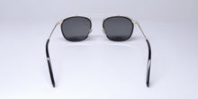 Load image into Gallery viewer, Lozza Sl2315v Sunglasses
