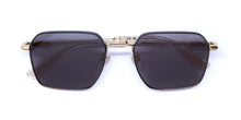 Load image into Gallery viewer, Police Spln41 Horizon 10 Sunglasses
