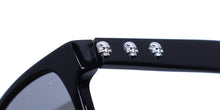 Load image into Gallery viewer, John Varvatos Sjv554 Sunglasses
