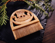 Load image into Gallery viewer, Bone Beard Comb - Drakkar
