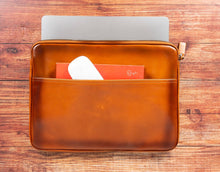 Load image into Gallery viewer, Awe Slim Leather Laptop / Tablet Bag
