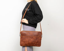 Load image into Gallery viewer, Awe Slim Leather Laptop / Tablet Bag
