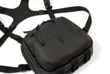 Load image into Gallery viewer, TRAILGUARD Chest Pack for Concealed Carry
