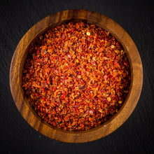 Load image into Gallery viewer, Crushed Chili Peppers / Medium
