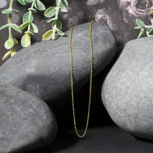 Load image into Gallery viewer, 14k Yellow Gold Diamond Cut Cable Link Chain 0.8mm
