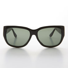 Load image into Gallery viewer, Oversized Square Bold Vintage Sunglass - Anna
