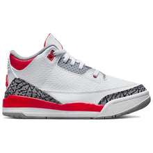 Load image into Gallery viewer, Air Jordan Retro 3 Fire Red (2022) (PS)
