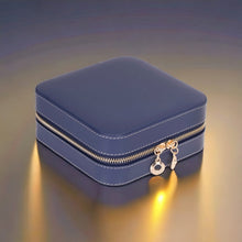 Load image into Gallery viewer, Amanda Leather Jewelry Box, Medium
