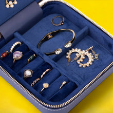 Load image into Gallery viewer, Amanda Leather Jewelry Box, Medium
