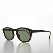 Load image into Gallery viewer, Classic Retro Horn Rim Nerd Vintage Sunglass - Bryce
