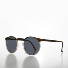Load image into Gallery viewer, Weightless Round Vintage Sunglasses - Bubba
