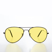 Load image into Gallery viewer, Classic Yellow Lens Pilot Sunglasses - Buck
