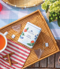 Load image into Gallery viewer, Berry Cobbler, Tin of 20 Sachets
