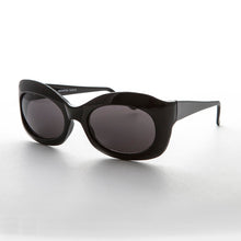 Load image into Gallery viewer, Oval Bug Eye Vintage Cocktail Sunglass - Cassidy
