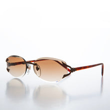 Load image into Gallery viewer, Slim Oval Lens 90s Sunglasses - Cruz
