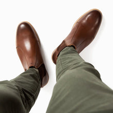 Load image into Gallery viewer, The Chelsea (Chestnut)
