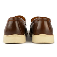 Load image into Gallery viewer, The Loafer (Chestnut &amp; Cream)
