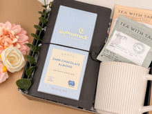 Load image into Gallery viewer, Corporate Gift Box for Employees
