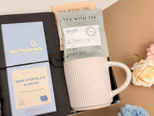 Load image into Gallery viewer, Corporate Gift Box for Employees
