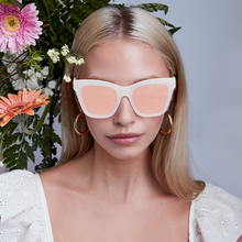 Load image into Gallery viewer, Cosmo - White Rose gold
