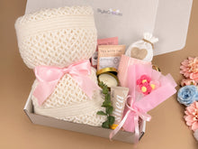Load image into Gallery viewer, Cozy Spa Gift Set for Women
