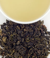 Load image into Gallery viewer, Milky Oolong, Tin of 20 Sachets
