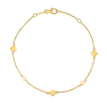 Load image into Gallery viewer, 14k Yellow Gold Pearl Clover Bracelet
