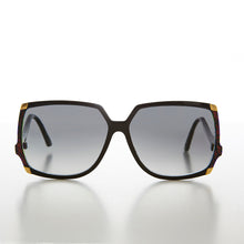 Load image into Gallery viewer, Big Square Women's Vintage Sunglass - Dee
