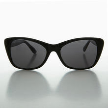 Load image into Gallery viewer, Square Retro Cat Eye Vintage Sunglass - Dixie
