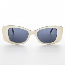Load image into Gallery viewer, Square Cat Eye Vintage Sunglass - Dream Lover
