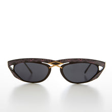 Load image into Gallery viewer, Rectangular 80s Sunglass with Gold Accents - Duran
