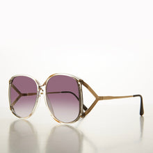 Load image into Gallery viewer, Boho Sunglasses with Gold Temples - Ebbe
