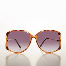 Load image into Gallery viewer, Boho Sunglasses with Gold Temples - Ebbe
