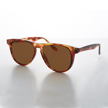 Load image into Gallery viewer, Sporty Racer Vintage Sunglass with Keyhole Bridge - Elvin
