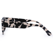 Load image into Gallery viewer, Elizabeth - Blonde Tortoise
