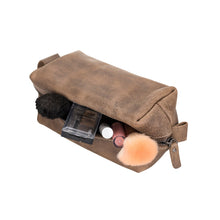 Load image into Gallery viewer, Eve Leather Dopp Kit, Large
