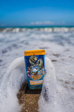 Load image into Gallery viewer, Castaway Coffee Guatemalan Delight
