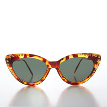 Load image into Gallery viewer, Gold Stud Cat Eye Sunglasses - Feliz
