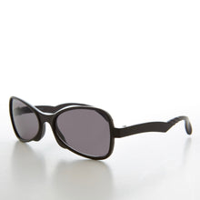 Load image into Gallery viewer, Black Angular Futuristic Style Vintage Sunglasses - Fink
