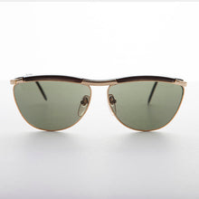 Load image into Gallery viewer, Elegant Sunglass with Rare Brow Bar Design - Fletcher
