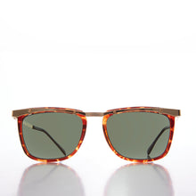 Load image into Gallery viewer, 90s Unique Gold Brow Squared Sunglass - Francois
