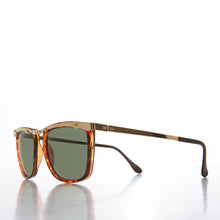 Load image into Gallery viewer, 90s Unique Gold Brow Squared Sunglass - Francois

